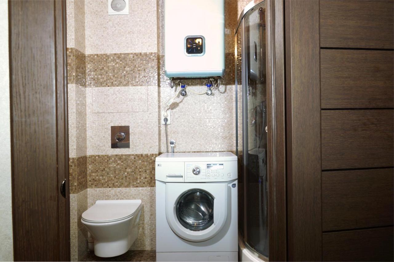2 Rooms Semi-Luxury Apt On 39-H Nezalezhnoi Ukrаiny Street Next To The City Council Zaporizhia Exterior photo